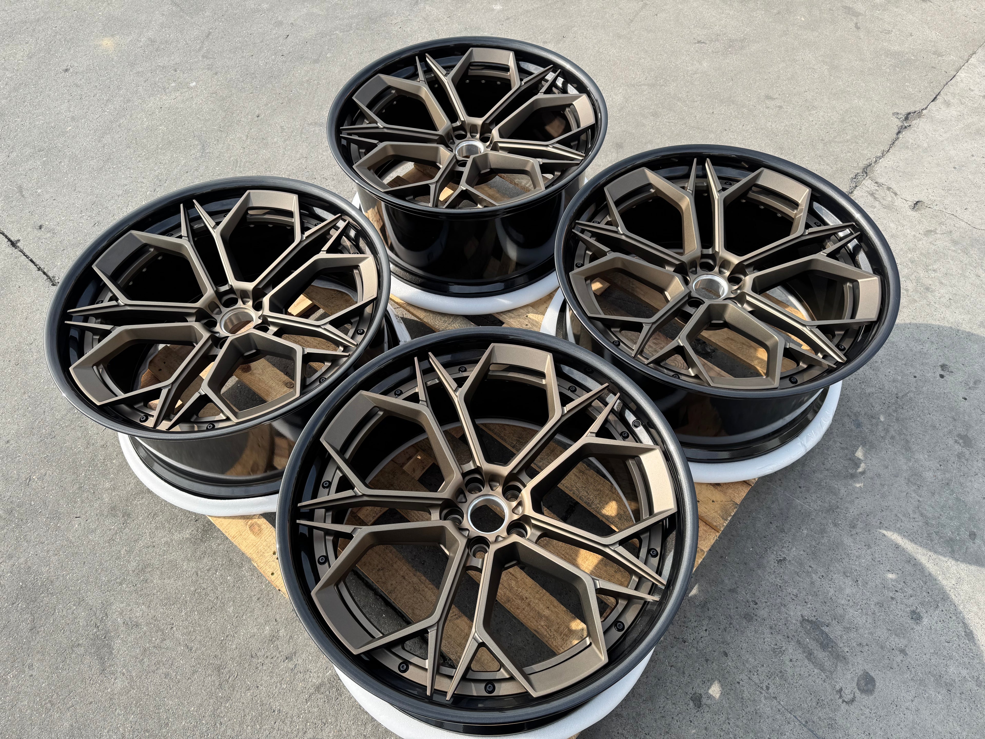 Ronnie Forged High Quality Deep Lip Forged Car Wheels Rims 22 Inch 2 Piece Forged Custom Car Wheels （2600）
